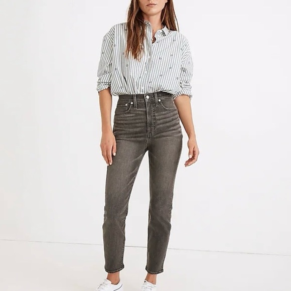 Madewell The Mom Jean in Dinsmore Wash. Style NA942.  Women’s Size 26 - Picture 1 of 14